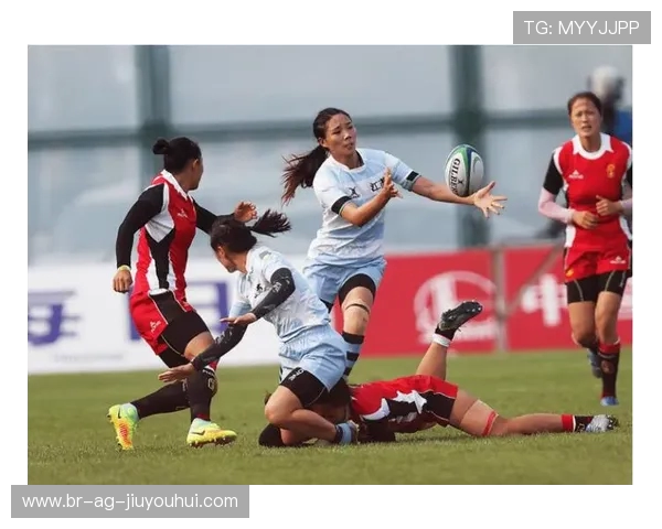 相思遥DJ足球魅力升级 全新激情碰撞带你体验极致运动之美